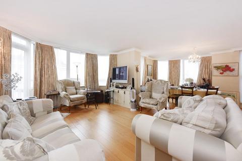 2 bedroom flat for sale, Hyde Park Towers, 1 Porchester Terrace, Hyde Park W2