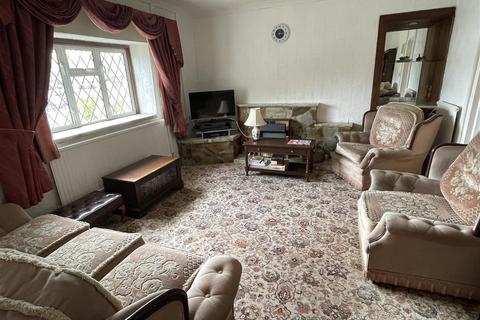 3 bedroom detached bungalow for sale, Llandeilo Road, Gorslas, Llanelli