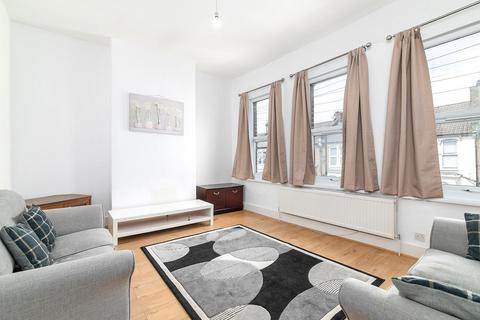 2 bedroom flat for sale, Argyle Road, Tottenham