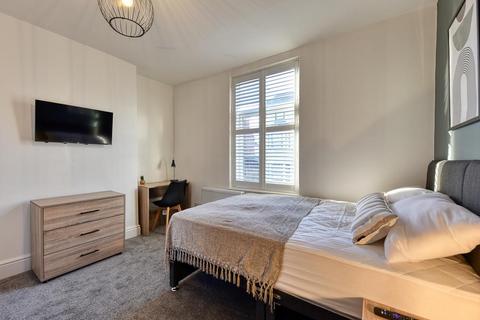 1 bedroom house to rent, Chestnut Grove, Gedling, Nottingham