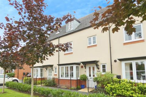 4 Barnton Way, Sandbach, CW11 3DF