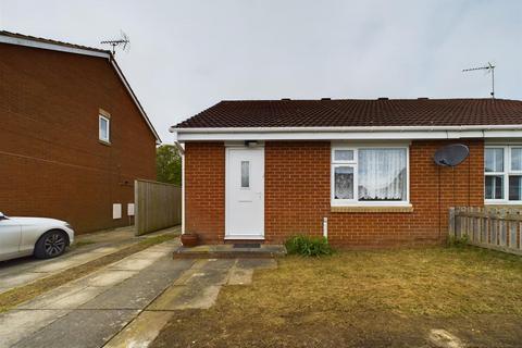2 bedroom semi-detached bungalow for sale, Wharfedale Drive, Bridlington