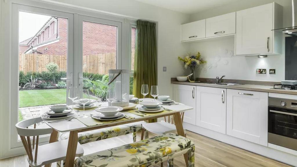 Kitchen Dining Area.png