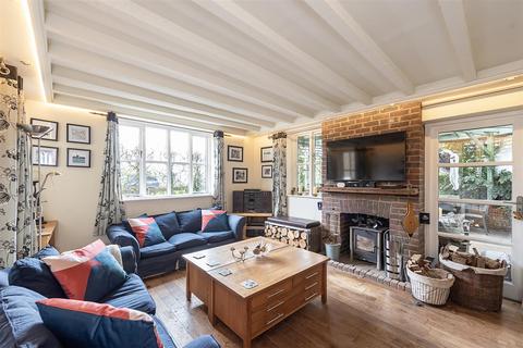 5 bedroom semi-detached house for sale, Noke Lane, St. Albans