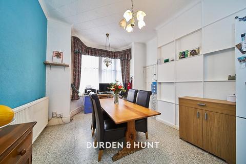 4 bedroom detached house for sale, The Green, London E11