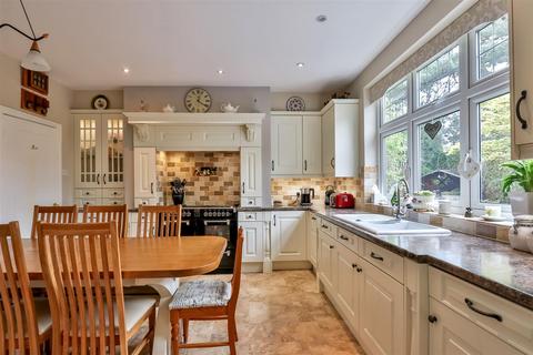 6 bedroom detached house for sale, Boulnois Avenue, Poole