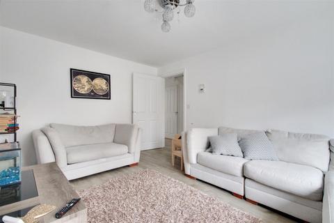 3 Kilham Way, Ferring, Worthing, BN12 6FJ