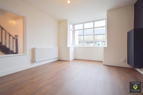 26 Lewisham Road, Gloucester, GL1 5EL