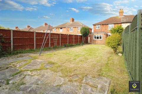 26 Lewisham Road, Gloucester, GL1 5EL