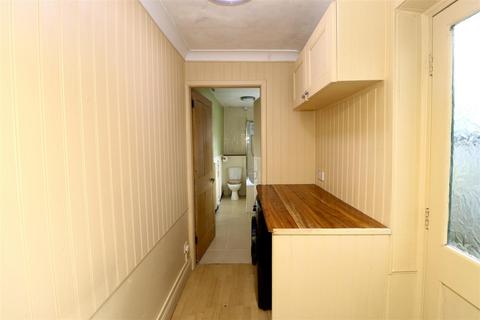 2 bedroom terraced house for sale, South Street, Middleton On The Wolds, Driffield