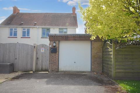 3 bedroom semi-detached house for sale, Lockwood Terrace, Gillingham