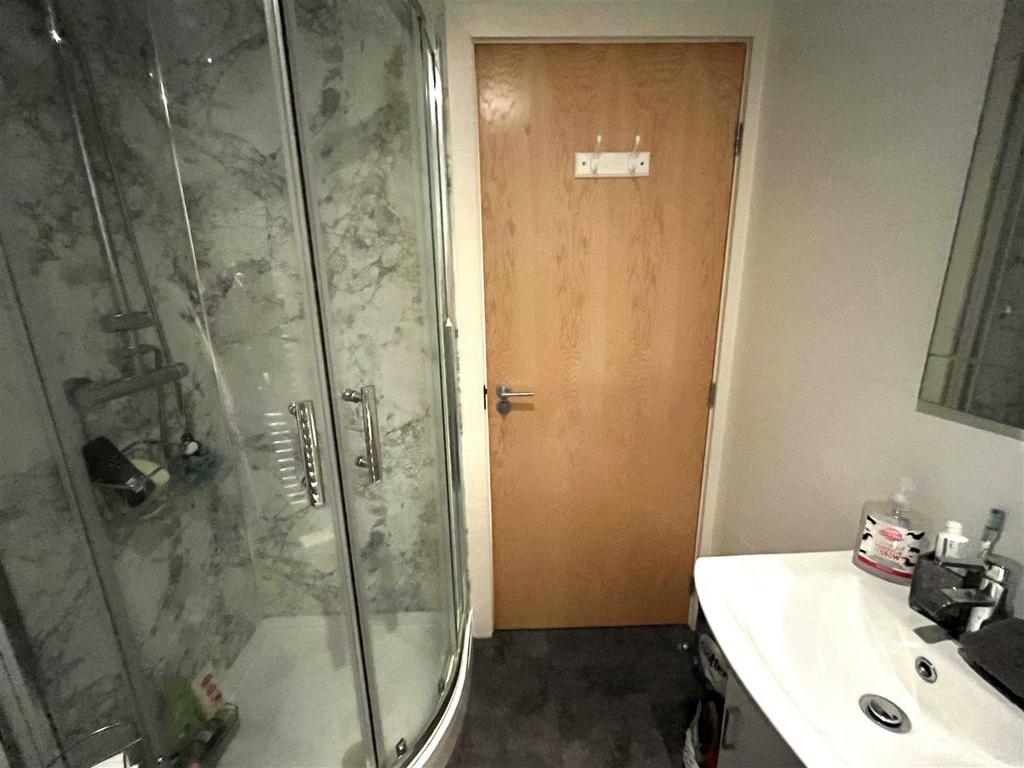Bramleys Estate Agents - Valley Mill - Elland (12)