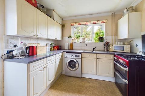 24 Underhill Road, Matson, Gloucester, GL4 6HG