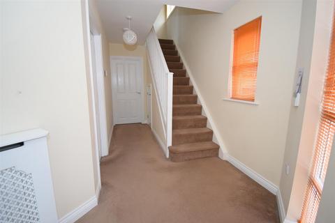 3 bedroom end of terrace house for sale, Orchid Gardens, South Shields
