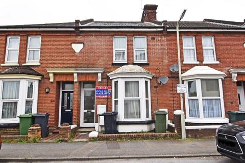 2 bedroom terraced house for sale, Sturges Road, Ashford