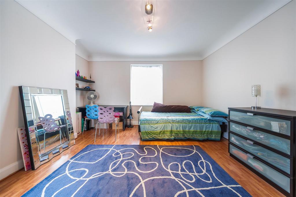 Bedroom 3.jpg