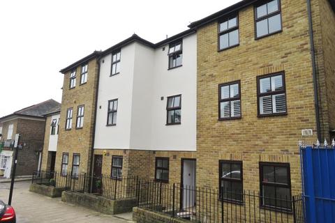2 bedroom apartment for sale, 166-168 Queens Road, Buckhurst Hill IG9
