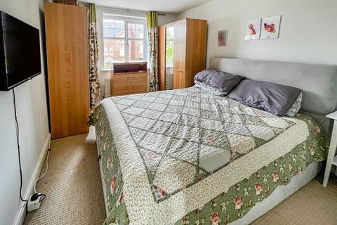 4 bedroom detached house for sale, Cardinal Close, Harborne Birmingham