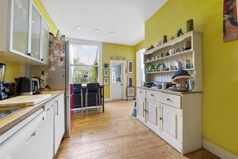 38 Dunmore Road, London, SW20 8TN