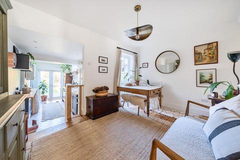 2 bedroom end of terrace house for sale, Howbury Street, Bedford