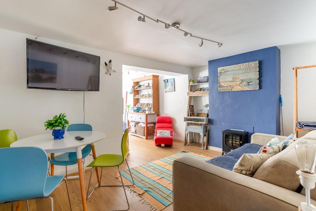Robert Street Basement Flat-4.jpg