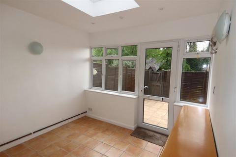 1 bedroom house for sale, Moorfield Road, Orpington BR6