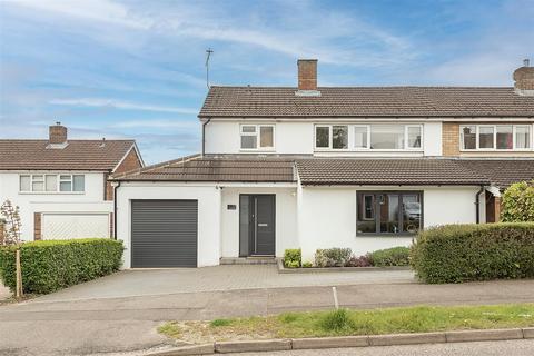 4 bedroom semi-detached house for sale, Barnfield Road, St. Albans