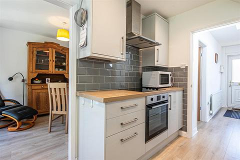 45 Kenbourne Road, Sheffield, S7 1NJ