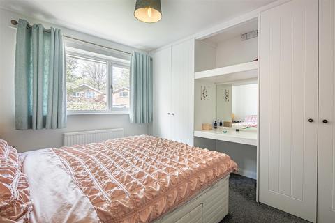 45 Kenbourne Road, Sheffield, S7 1NJ