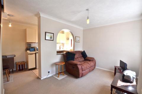 5 Colbred Corner, Fleet, GU51 2UE