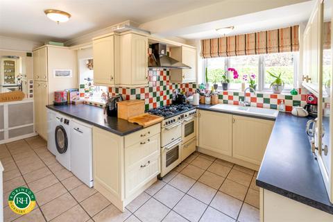 3 bedroom cottage for sale, 5 High Street, Braithwell, Rotherham