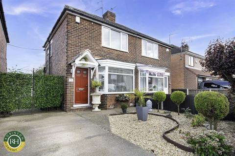 2 bedroom semi-detached house for sale, Crompton Avenue, Sprotbrough, Doncaster