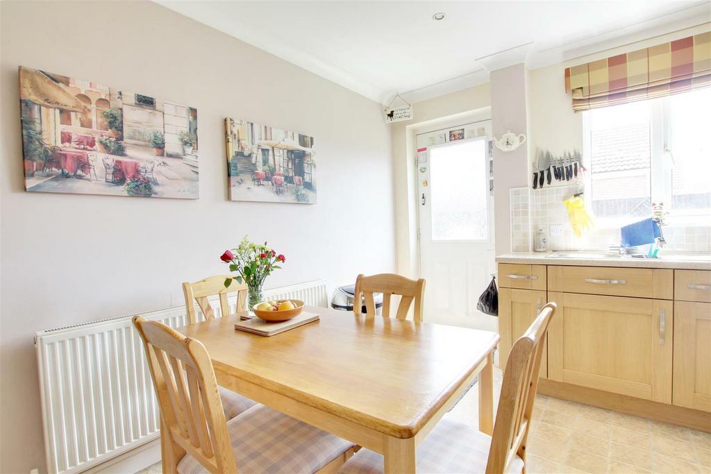 Seaholme Road, Mablethorpe LN12 3 bed detached bungalow for sale £300,000