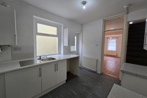 31 Lee Road, Barry, CF63 1DA