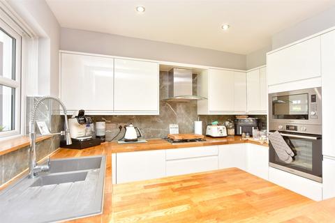 3 bedroom end of terrace house for sale, William Rigby Drive, Minster On Sea, Sheerness, Kent