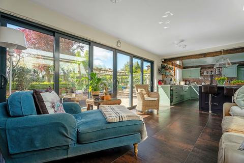 The Cottage Gooms Hill, Abbots Morton, Worcester, WR7 4LT