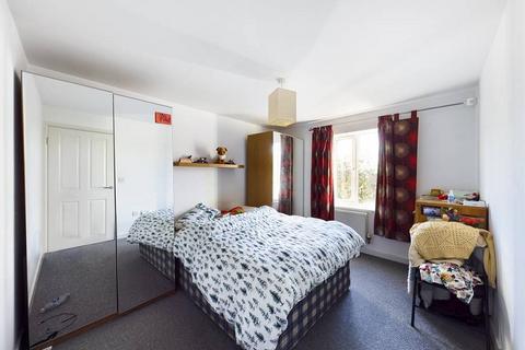 2 bedroom flat to rent, Ffordd Ty Unnos, Cardiff. CF14 4NJ