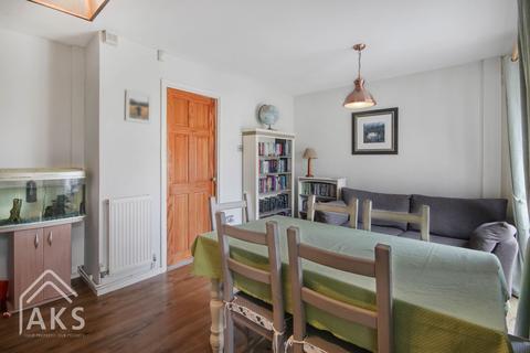 16 Churchside, Willington, Derby, DE65 6TB