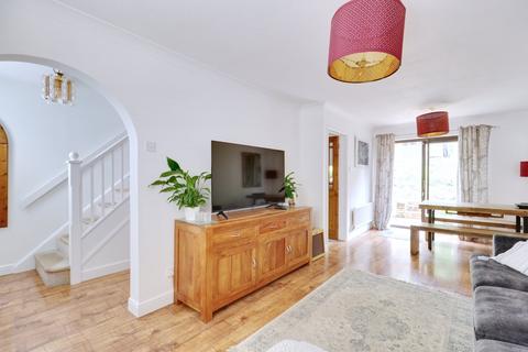 3 bedroom end of terrace house for sale, Church Hollow, Purfleet-on-Thames RM19