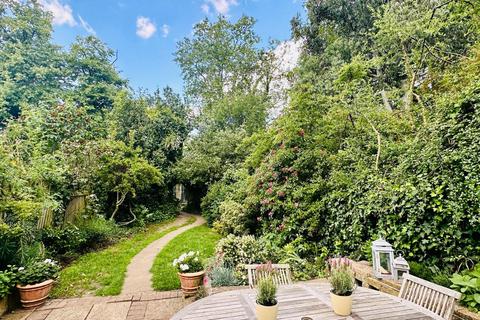 4 bedroom terraced house for sale, Brief Street, Camberwell SE5