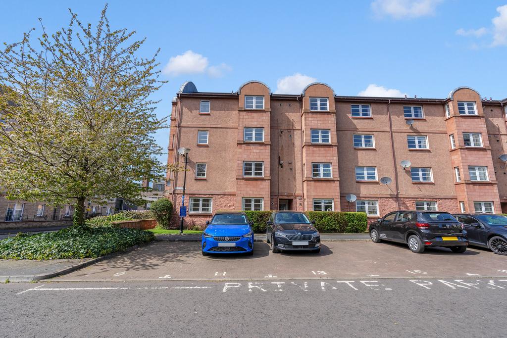 Tower Street, Edinburgh EH6 2 bed flat for sale £259,950