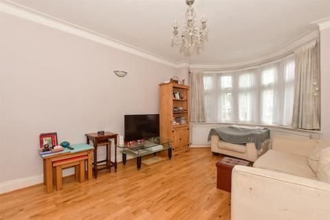 3 bedroom semi-detached house for sale, Cadogan Gardens, South Woodford, London