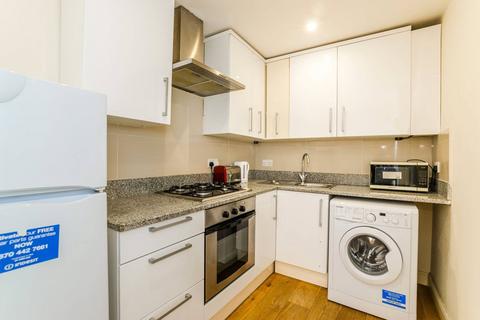 2 bedroom apartment to rent, High Street, Crouch End, London, N8