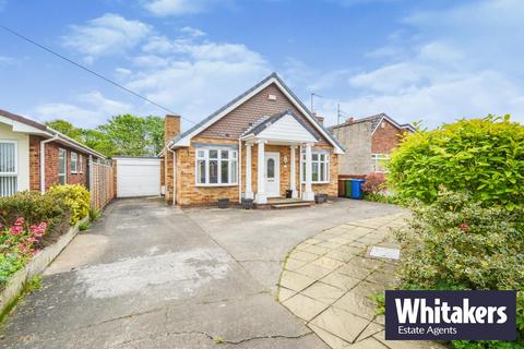 2 bedroom detached bungalow to rent, The Wolds, Cottingham, HU16