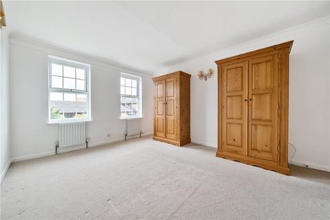 40 Regency Way, Bexleyheath, DA6 8BT