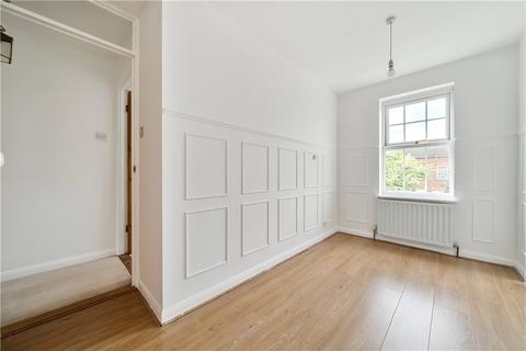 40 Regency Way, Bexleyheath, DA6 8BT