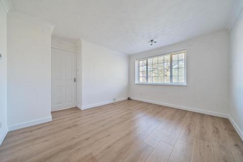 14 Brook Road, Bagshot, GU19 5JS