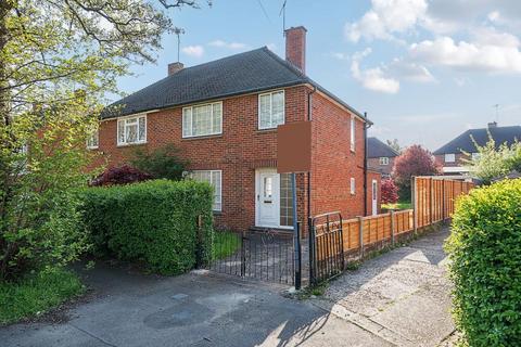 14 Brook Road, Bagshot, GU19 5JS