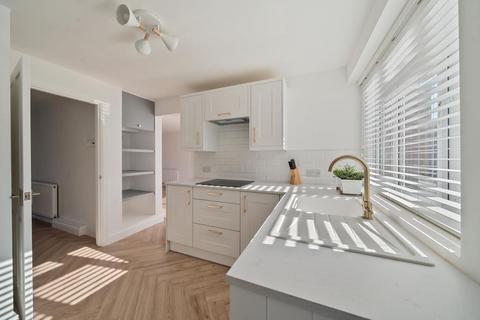 14 Brook Road, Bagshot, GU19 5JS