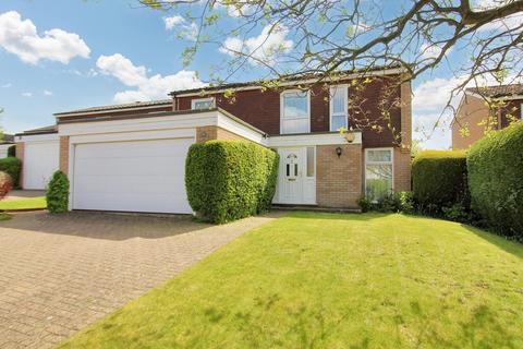 4 Aubreys, Letchworth Garden City, SG6 3TY